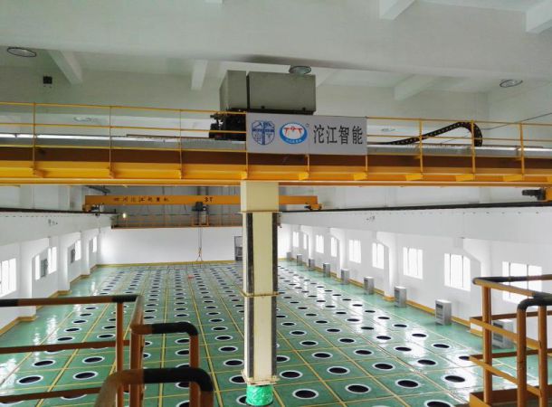 數(shù)控起重機